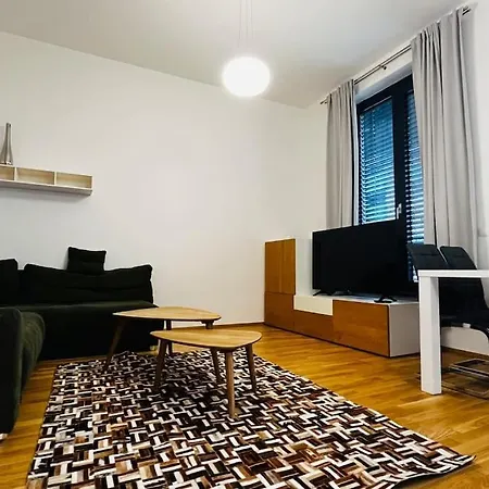 Apartment Holesovice, Garden, Garage Prague Exterior photo